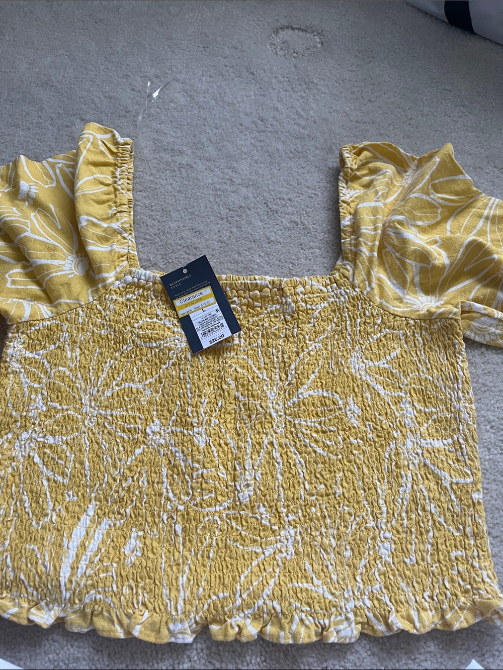 Universal Threads Yellow Smocked Square-Neck Crop Top with White Leaf Print. LG